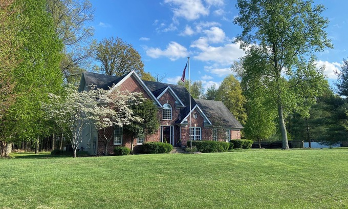 Otisco House | Spacious Derby Retreat on Secretariat Drive