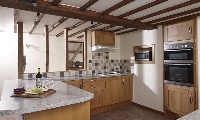 Worlington House | Spacious detached Barn, beautifully appointed
