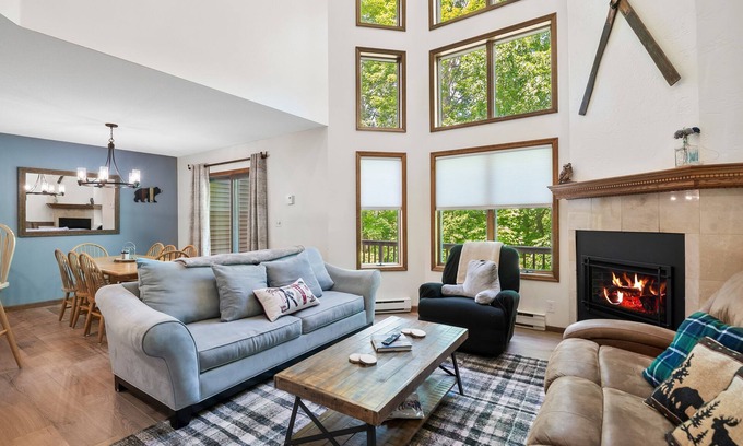 North Creek House | Spacious end unit townhome w/gas fireplace, deck & grill- minutes to ski lifts