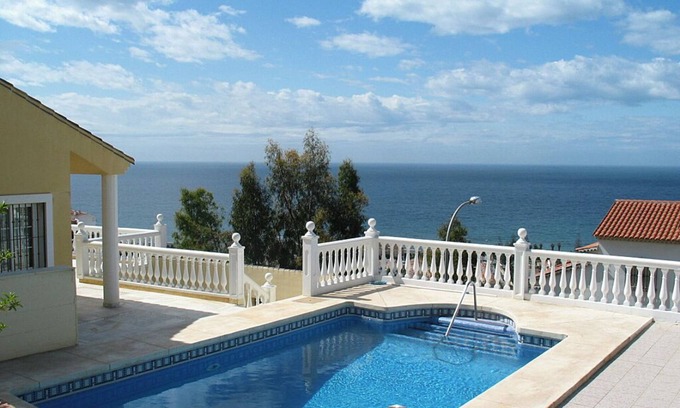 Rincon de la Victoria Villa | Spacious villa with fantastic sea view and private pool,