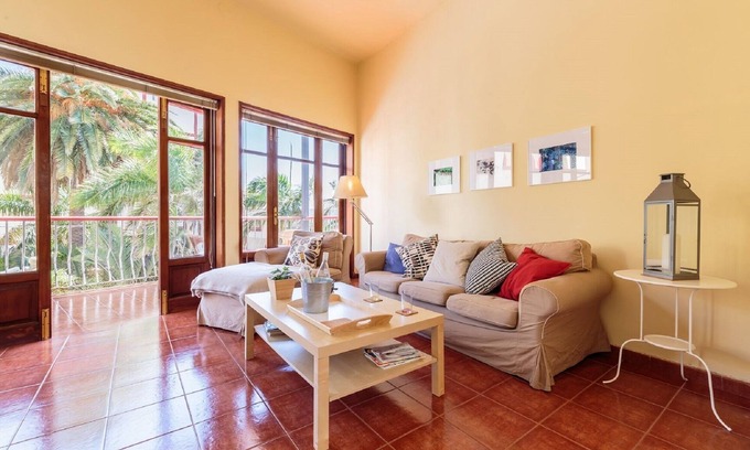 Santa Cruz de la Palma Condo | Spacious and bright apartment with large terrace next to the beach of S/C de la Palma 5 p.