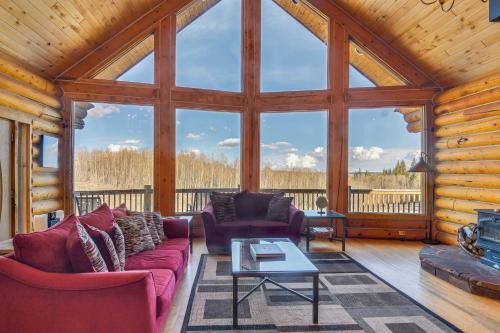 Fairplay House | Spacious Fairplay Log Home with Patio and Fire Pit!