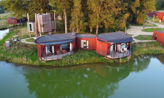 Maubray Cottage | Spacious Family Cottage