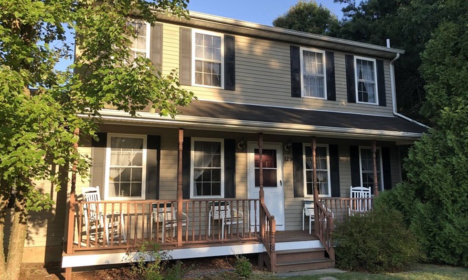 Charlestown House | Spacious family fun home