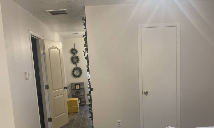 Missouri City House | Spacious family home in quiet suburban neighborhood less than 30Minutes from Hou