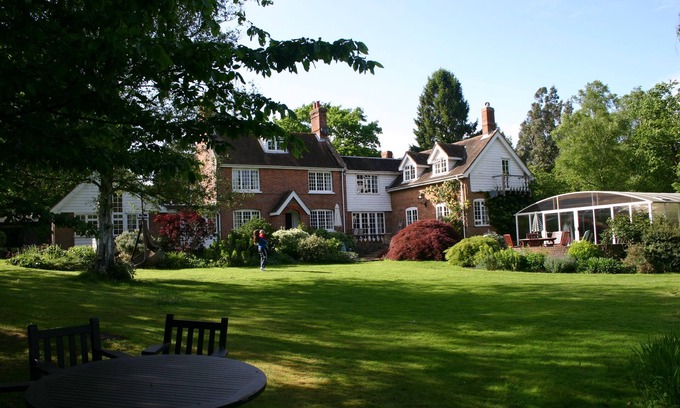 Abbess Roding House | Spacious Family Home in Beautiful and Tranquil Setting With Pool and