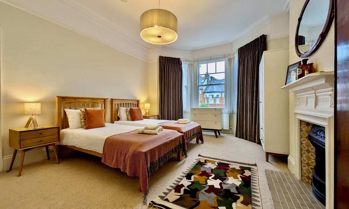 Tulse Hill House | Spacious Family Home in Tulse Hill