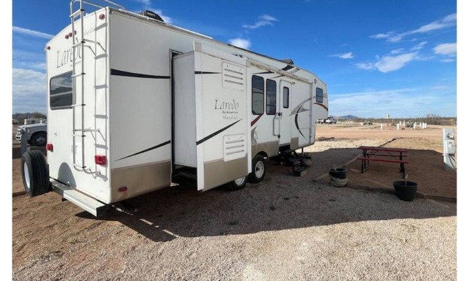 Van Horn House | Spacious Fifth Wheel RV