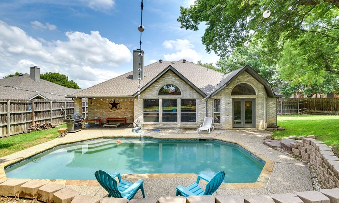 Flower Mound House | Spacious Flower Mound Home in Central Location!