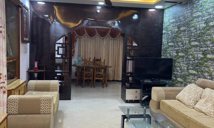 Malleshwaram Apartment | Spacious & Fully furnished 2-bedroom apartment in Malleshwarm Bengaluru.