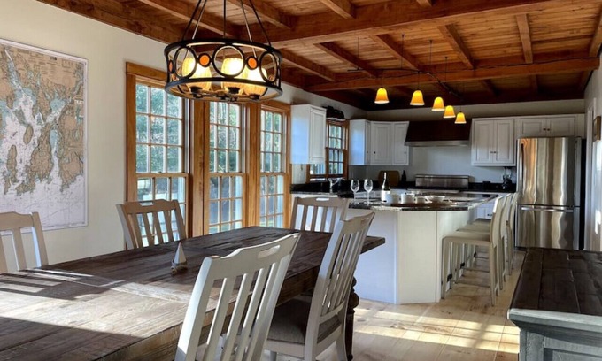Newport East House | Spacious Getaway with Sauna Close to Newport & Beaches