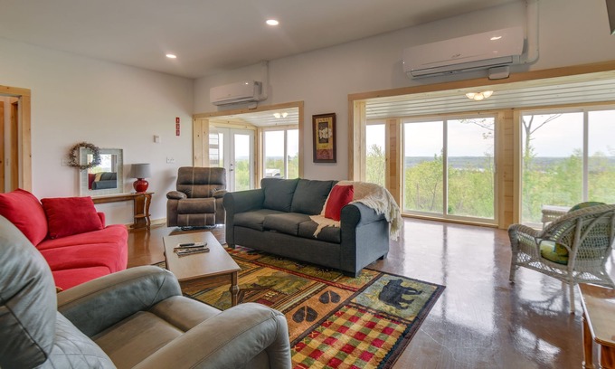 Greene Cabin | Spacious Greene Cabin Rental on 650-Acre Vineyard!