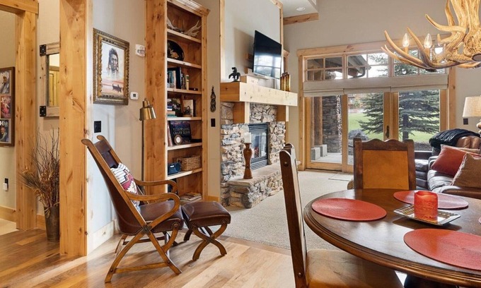 Victor Condo | Spacious ground-level condominium with large patio and private office/bedroom