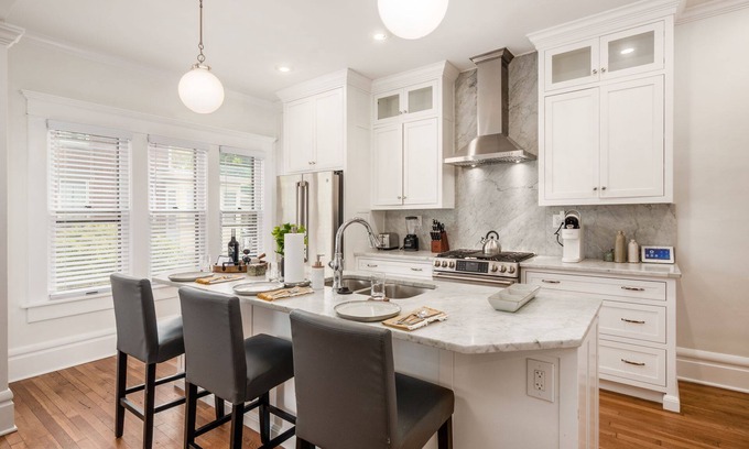 German Village House | Spacious Haven in Columbus!