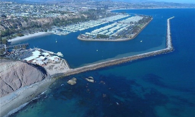 San Juan Capistrano House | Spacious Home with Fireplace! Central Location! Gated Community – Flamingo Coast