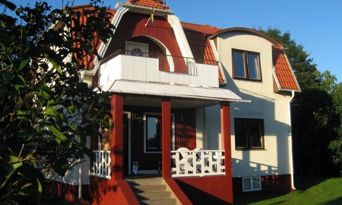 Morlunda House | Spacious holiday home with 1600 sqm of land in the heart of Smaland, pets OK