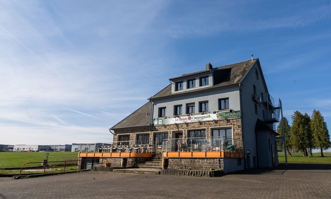 Deiffelt House | Spacious Holiday Home in Gouvy with Garden