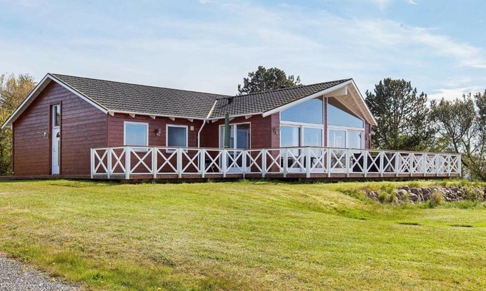 Faarevejle House | Spacious Holiday Home in F revejle with Swimming Pool