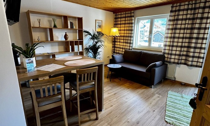 Altaussee Apartment | Spacious holiday suite with a fantastic view