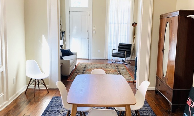 Faubourg Lafayette House | Spacious home - 4 Blocks to Streetcar and St. Charles