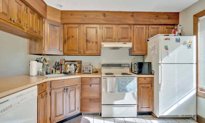 Quechee Condo | Spacious Home, In the Quechee Woods | Saltbox 9D