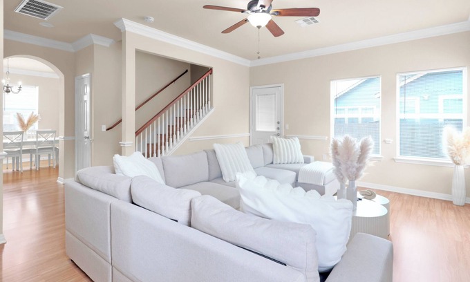 McKinley Heights House | Spacious Home-Queen Suite-Game Room-Movie Room