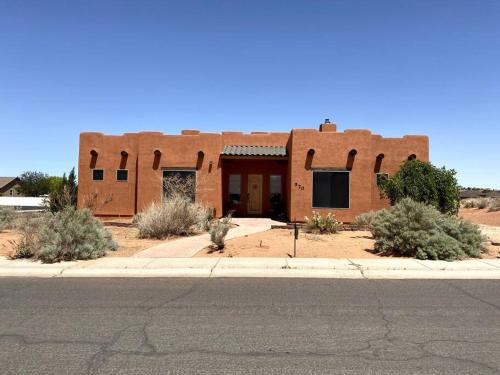 Page House | Spacious Home