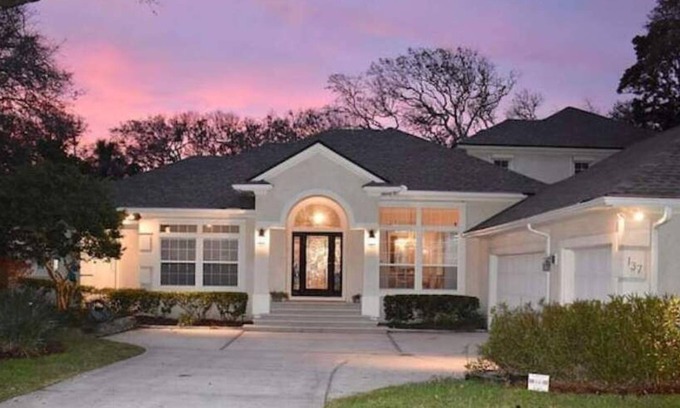Ponte Vedra Beach House | Spacious Home with Pool & Private Beach Access!