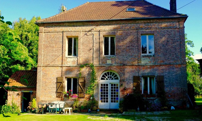 Bailly-en-Riviere House | Spacious House in Tranquil Location - Ideal for Groups & Families