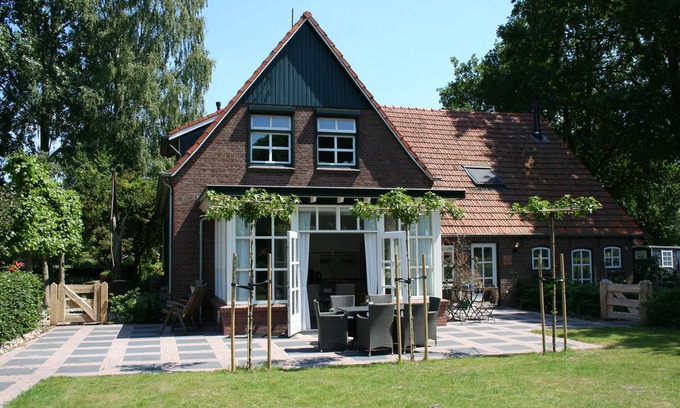 Groenlo Other | spacious house, 4-6 persons, sauna, conservatory, garden, luxury bathroom