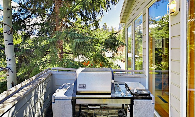 Intermountain House | Spacious house in Intermountain with gorgeous view - short drive to Vail Village