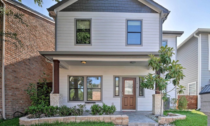 Briarforest House | Spacious Houston Home ~ 16 Mi to NRG Stadium!