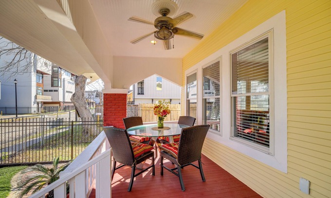 Midtown House | Spacious Houston Home w/Deck ~ 2 Mi to Downtown!