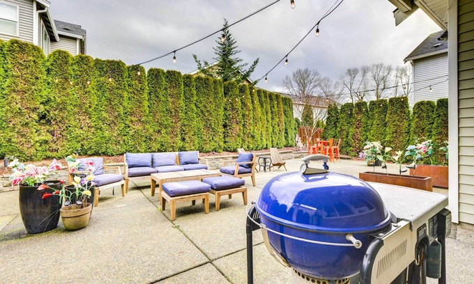 Kent Cottage | Spacious Kent Home Near Seatac Airport w/Patio