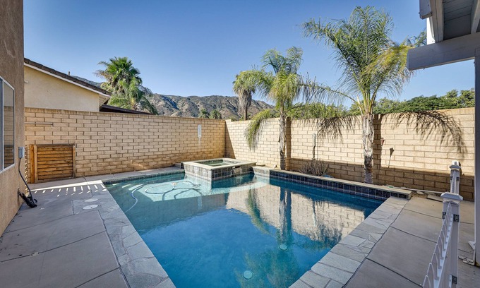 Lake Elsinore House | Spacious Lake Elsinore Home w/Pool & Hot Tub!