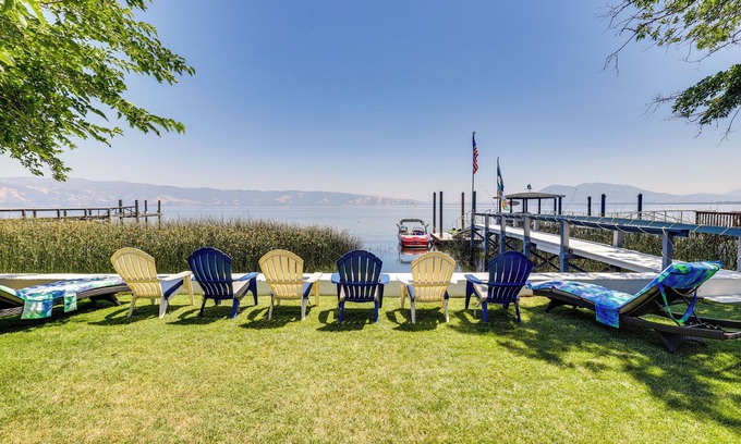 North Lakeport House | Spacious Lakeport House on Clear Lake w/Dock