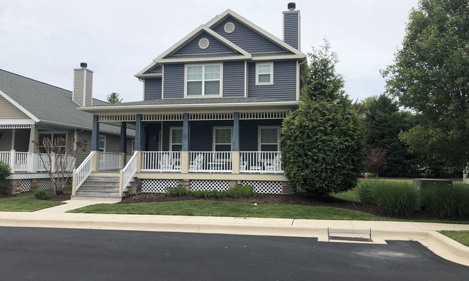 Rehoboth Beach House | Spacious Living in Rehoboth Beach with a Pool in Harmon Bay