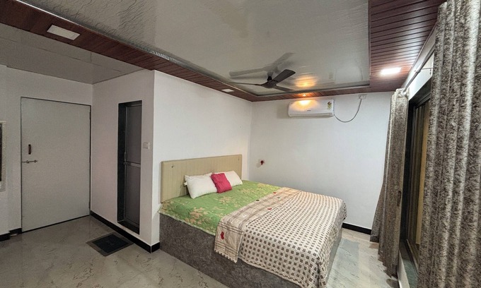 Nala Sopara Cabin | Spacious lodge with 8 bedrooms and WiFi, AC in beautiful Virar
