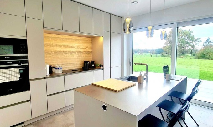 Reckange-sur-Mess Villa | Spacious & Luxurious 5 bedrooms House