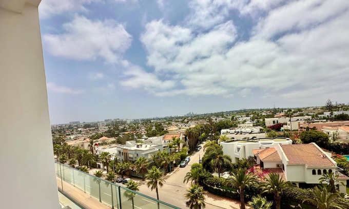 RACINE EXTENSION Apartment | Spacious Luxurious Apartment & Panoramic View