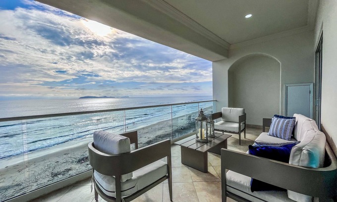 Rosarito Condo | Spacious-MarYSolCondo-BeachFront-5thFLR-Rosarito
