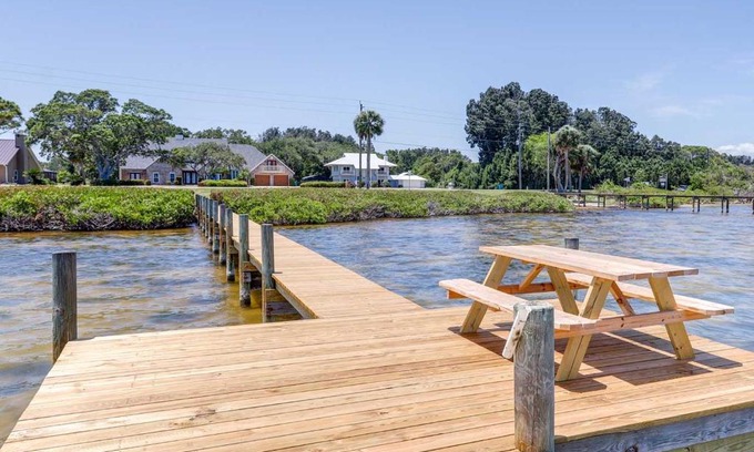 Tropic House | Spacious Merritt Island Home Private Pool and Dock!