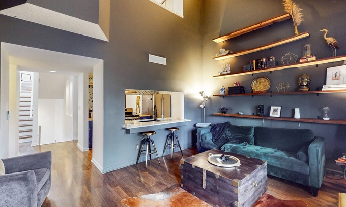 Marietta Condo | Spacious mid-century 2BR/2BA loft, minutes from Atlanta Braves Stadium/Battery