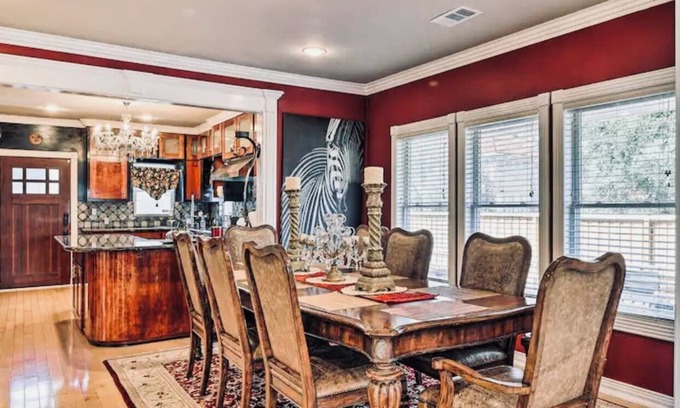 Midtown House | Spacious Midtown Home w/Dinning Room
