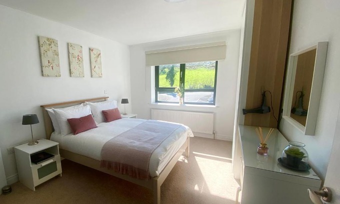 Donegal Apartment | Spacious Millpark Apartment
