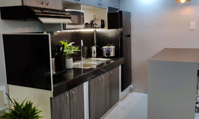 Cagayan de Oro Condo | Spacious, Modern Condo & on the ground floor