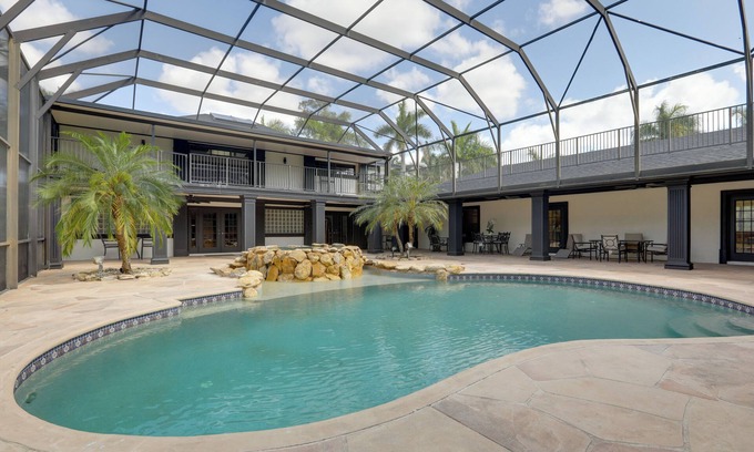 Wellington Apartment | Spacious & Modern Apt w/Spa Access in Wellington!