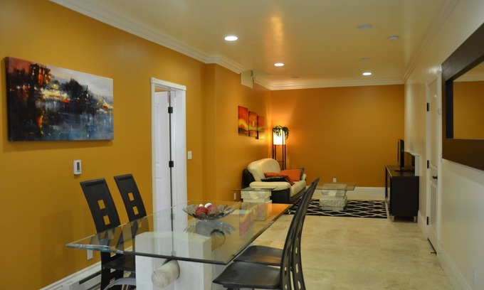 Mountain View Apartment | Spacious Mountain View 1B/1B In-law Suite