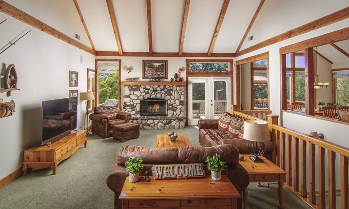 Lake Arrowhead House | Spacious Multi-Family Getaway w/ 3 Decks ~ Pool Table ~ Bunk Room ~ A/C