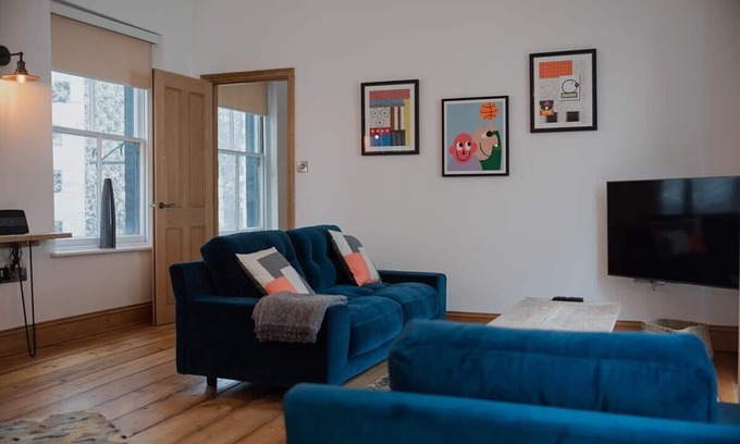 Norwich Apartment | Spacious Norwich Lanes Apartment with Roof Terrace